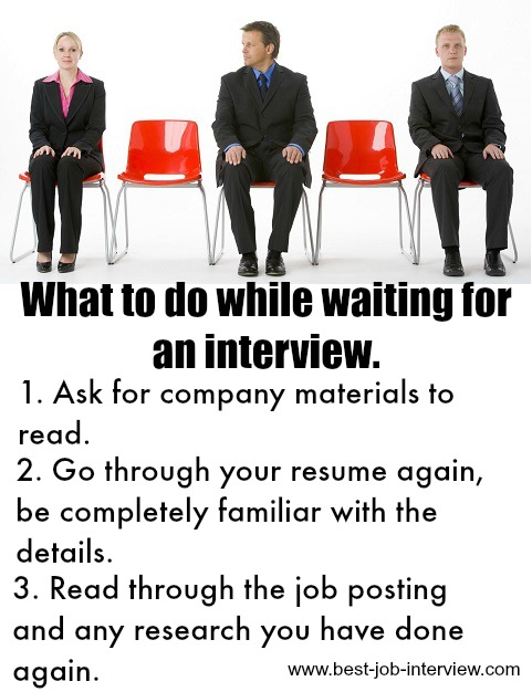Esperando una entrevista de panel.